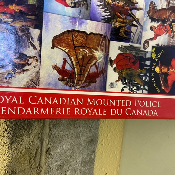 Eurographics Royal Canadian Mounted Police 1000 Piece Puzzle - Picture 2 of 4